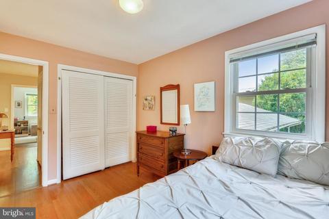 9209 Watson Rd, Silver Spring, MD 20910 photo 28