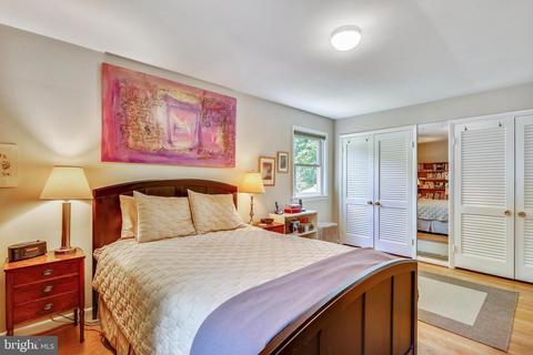 9209 Watson Rd, Silver Spring, MD 20910 photo 23