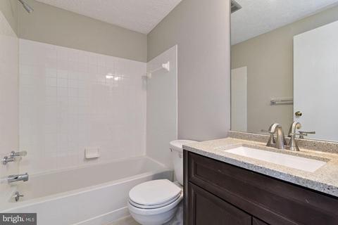 11236 Legato Way, Silver Spring, MD 20901 photo 18