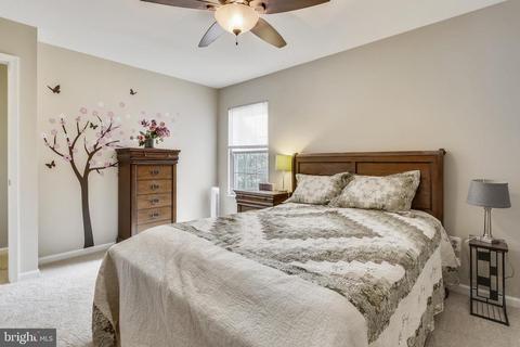 3055 Schubert Dr, Silver Spring, MD 20904 photo 10