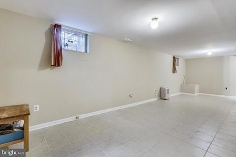3055 Schubert Dr, Silver Spring, MD 20904 photo 16