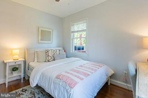 9410 Garwood St, Silver Spring, MD 20901 photo 17