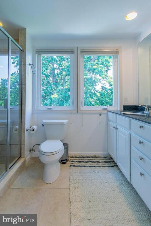 9410 Garwood St, Silver Spring, MD 20901 photo 29