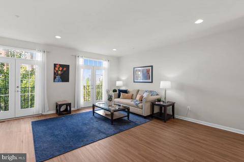 2145 Little Sorrel Way, Silver Spring, MD 20902 photo 4