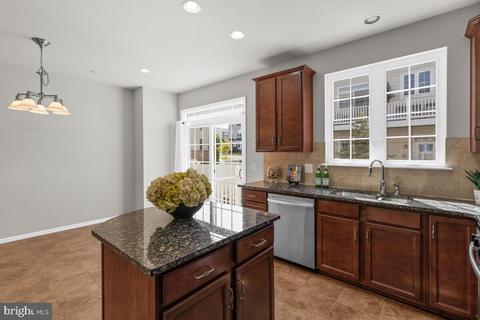 2145 Little Sorrel Way, Silver Spring, MD 20902 photo 31