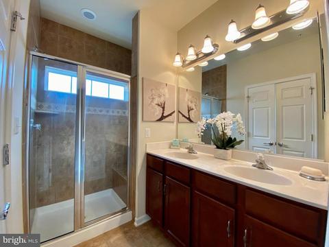 2145 Little Sorrel Way, Silver Spring, MD 20902 photo 12