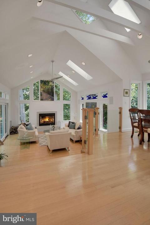 10227 Big Rock Rd, Silver Spring, MD 20901 photo 16