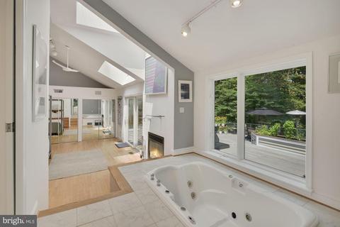 10227 Big Rock Rd, Silver Spring, MD 20901 photo 26
