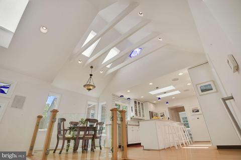 10227 Big Rock Rd, Silver Spring, MD 20901 photo 14