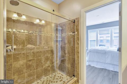 9762 Fields Rd, Gaithersburg, MD 20878 photo 21