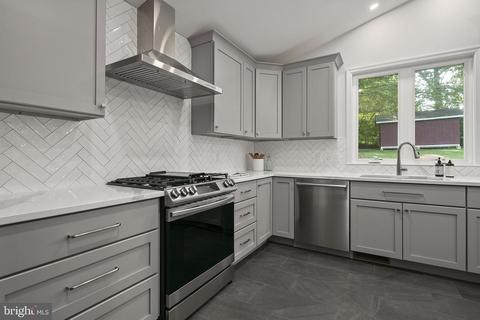2304 Kimball Pl, Silver Spring, MD 20910 photo 22