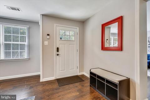 3317 Floral Ct, Silver Spring, MD 20902 photo 3