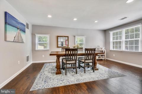 3317 Floral Ct, Silver Spring, MD 20902 photo 5