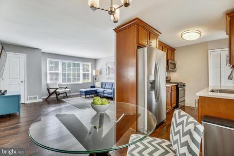 3317 Floral Ct, Silver Spring, MD 20902 photo 11