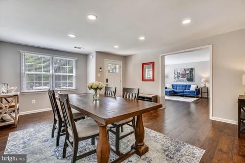 3317 Floral Ct, Silver Spring, MD 20902 photo 6
