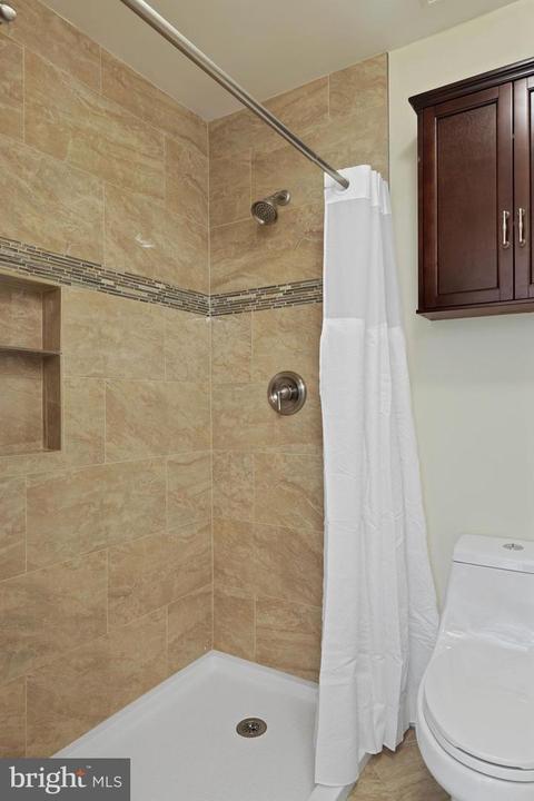 123 Kinsman View Cir, Silver Spring, MD 20901 photo 21