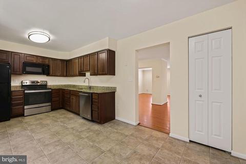 123 Kinsman View Cir, Silver Spring, MD 20901 photo 11