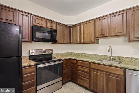123 Kinsman View Cir, Silver Spring, MD 20901 photo 12