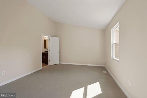 123 Kinsman View Cir, Silver Spring, MD 20901 photo 17
