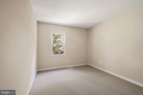 123 Kinsman View Cir, Silver Spring, MD 20901 photo 23