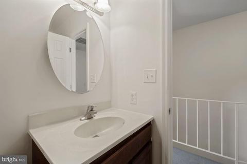 123 Kinsman View Cir, Silver Spring, MD 20901 photo 25