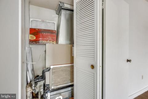 2109 Walsh View Ter #12-303, Silver Spring, MD 20902 photo 25