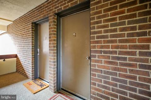 2109 Walsh View Ter #12-303, Silver Spring, MD 20902 photo 6