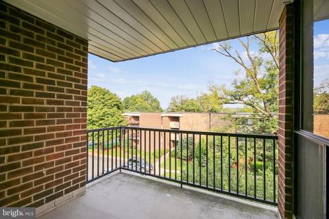 2109 Walsh View Ter #12-303, Silver Spring, MD 20902 photo 32