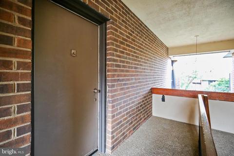 2109 Walsh View Ter #12-303, Silver Spring, MD 20902 photo 5
