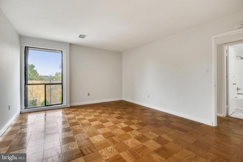 2109 Walsh View Ter #12-303, Silver Spring, MD 20902 photo 27