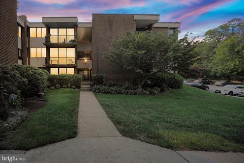 2109 Walsh View Ter #12-303, Silver Spring, MD 20902 photo 1