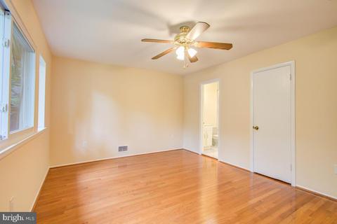 14813 Stonegate Ter, Silver Spring, MD 20905 photo 20