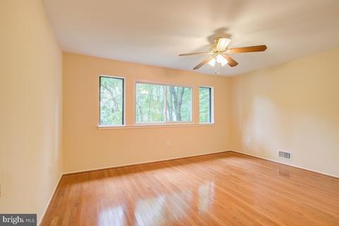 14813 Stonegate Ter, Silver Spring, MD 20905 photo 19
