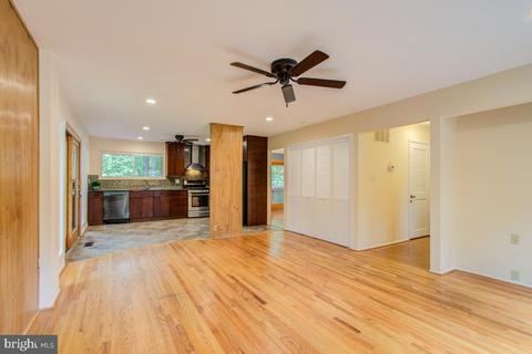 14813 Stonegate Ter, Silver Spring, MD 20905 photo 15