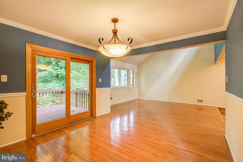 14813 Stonegate Ter, Silver Spring, MD 20905 photo 9
