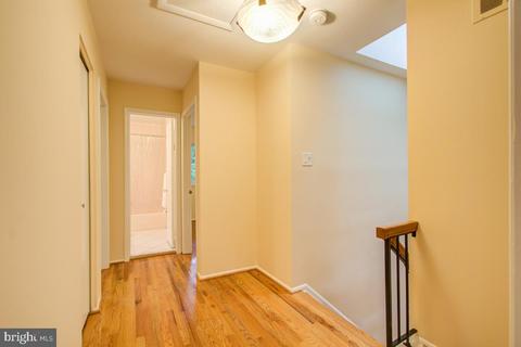 14813 Stonegate Ter, Silver Spring, MD 20905 photo 18