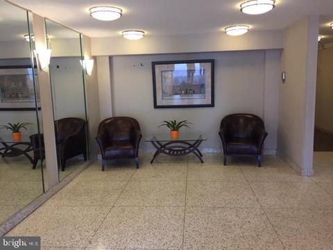 575 Thayer Ave #306, Silver Spring, MD 20910 photo 1