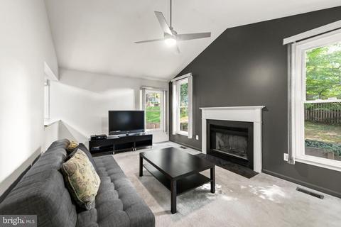 11413 Catalina Ter, Silver Spring, MD 20902 photo 9