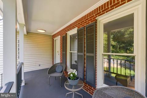 11413 Catalina Ter, Silver Spring, MD 20902 photo 2
