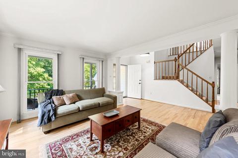 11413 Catalina Ter, Silver Spring, MD 20902 photo 5