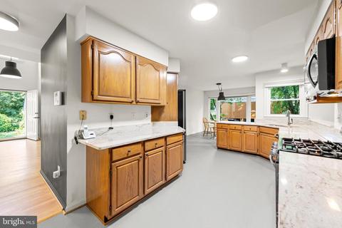 11413 Catalina Ter, Silver Spring, MD 20902 photo 11