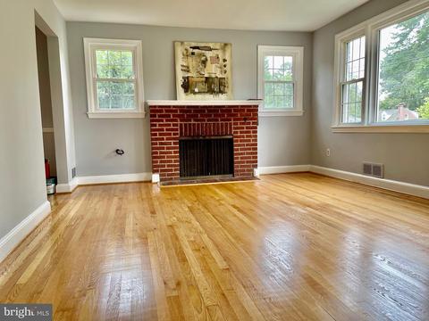 2711 Plyers Mill Rd, Silver Spring, MD 20902 photo 8