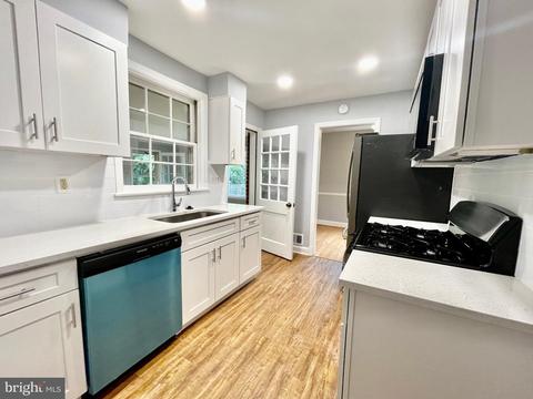 2711 Plyers Mill Rd, Silver Spring, MD 20902 photo 4