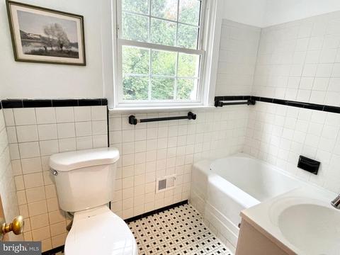 2711 Plyers Mill Rd, Silver Spring, MD 20902 photo 21