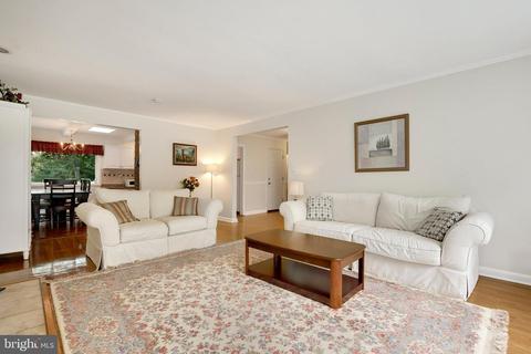 12814 Baker Dr, Silver Spring, MD 20904 photo 11