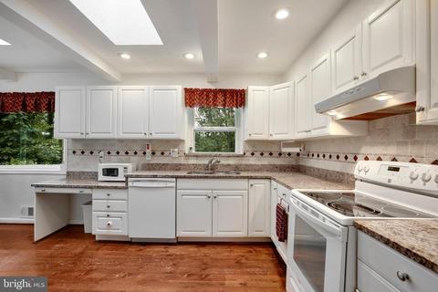 12814 Baker Dr, Silver Spring, MD 20904 photo 22