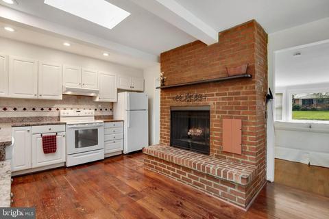 12814 Baker Dr, Silver Spring, MD 20904 photo 18