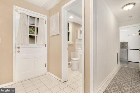 12814 Baker Dr, Silver Spring, MD 20904 photo 44