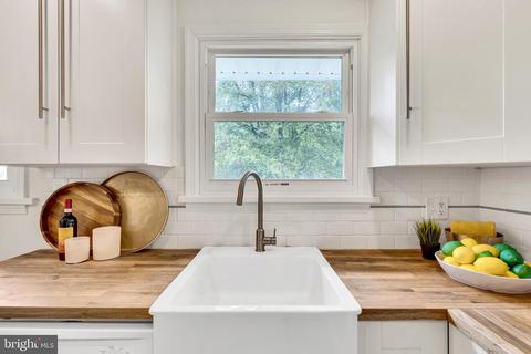 912 Robin Rd, Silver Spring, MD 20901 photo 9