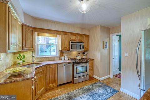1602 White Oak Dr, Silver Spring, MD 20910 photo 12